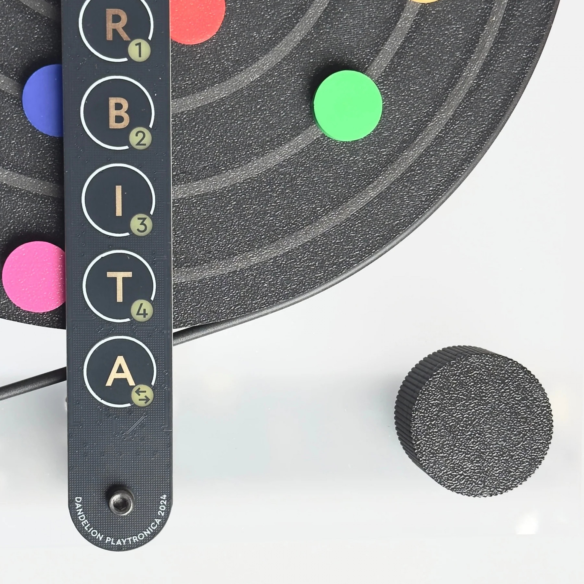 Тактильний MIDI-секвенсор Playtronica ORBITA